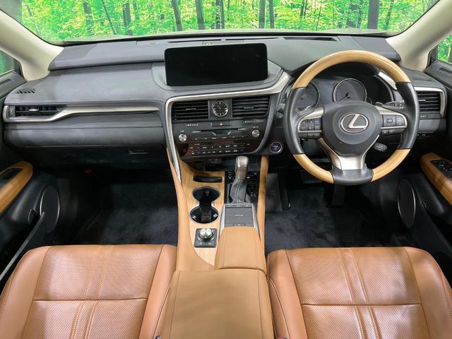 RX RX450hL 禁煙車 サンルーフ 12型ナビ フルセグ 全周囲カメラ ブラインドスポットモニター 4WD 電動リアゲート シートベンチレーション ステアリングヒーター ヘッドアップディスプレイ 100V電源 ETC(2枚目)