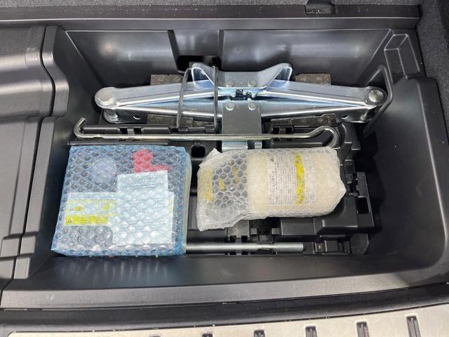 RX RX450hL 禁煙車 サンルーフ 12型ナビ フルセグ 全周囲カメラ ブラインドスポットモニター 4WD 電動リアゲート シートベンチレーション ステアリングヒーター ヘッドアップディスプレイ 100V電源 ETC(42枚目)