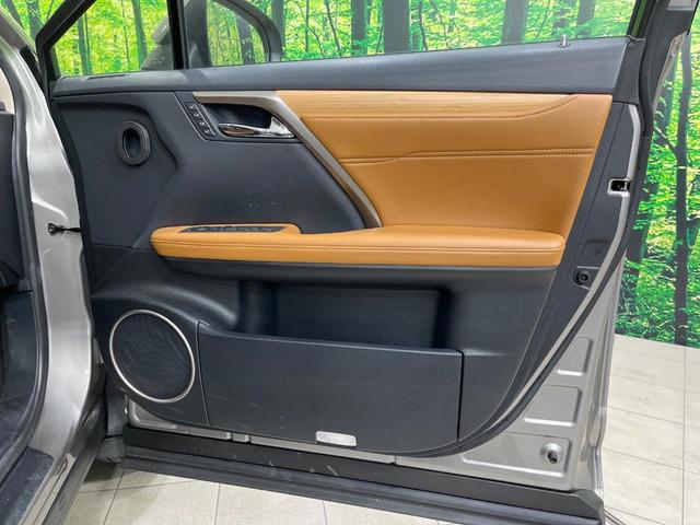RX RX450hL 禁煙車 サンルーフ 12型ナビ フルセグ 全周囲カメラ ブラインドスポットモニター 4WD 電動リアゲート シートベンチレーション ステアリングヒーター ヘッドアップディスプレイ 100V電源 ETC(46枚目)