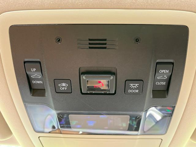 RX RX450hL 禁煙車 サンルーフ 12型ナビ フルセグ 全周囲カメラ ブラインドスポットモニター 4WD 電動リアゲート シートベンチレーション ステアリングヒーター ヘッドアップディスプレイ 100V電源 ETC(70枚目)