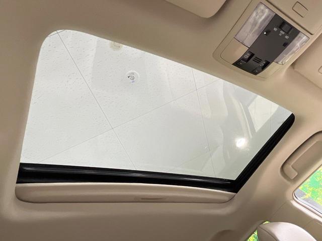 ランドクルーザープラド TX Lパッケージ マットブラックエディション 禁煙車 サンルーフ 純正ナビ バックカメラ フルセグ レーダークルーズ セーフティセンス ベージュ革シート シートベンチレーション コーナーセンサー LEDヘッド ルーフレール ビルトインETC(3枚目)