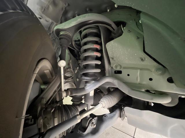 ランドクルーザープラド TX Lパッケージ マットブラックエディション 禁煙車 サンルーフ 純正ナビ バックカメラ フルセグ レーダークルーズ セーフティセンス ベージュ革シート シートベンチレーション コーナーセンサー LEDヘッド ルーフレール ビルトインETC(22枚目)