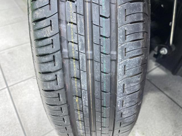 シエンタ ハイブリッドX 登録済未使用車 両側スライドドア レーダークルーズ 衝突被害軽減システム コーナーセンサー スマートキー LEDヘッド オートハイビーム 車線逸脱警報 オートライト オートエアコン 横滑り防止(30枚目)