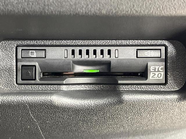 ハイエースバン スーパーGL ダークプライムII 禁煙車 純正ナビ バックカメラ フルセグTV 両側電動ドア セーフティセンス 100V電源 コーナーセンサー スマートキー LEDヘッド ETC2.0 Bluetooth CD/DVD再生(7枚目)