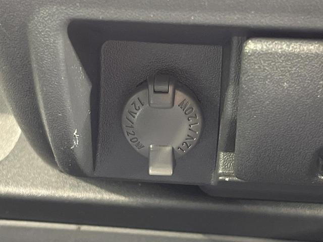 ハイエースバン スーパーGL ダークプライムII 禁煙車 純正ナビ バックカメラ フルセグTV 両側電動ドア セーフティセンス 100V電源 コーナーセンサー スマートキー LEDヘッド ETC2.0 Bluetooth CD/DVD再生(44枚目)