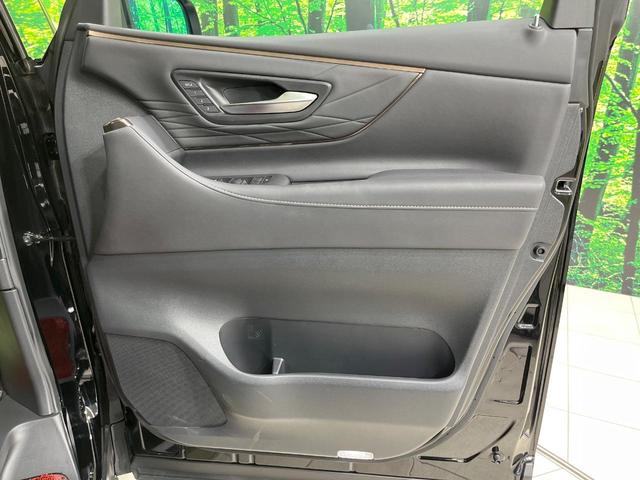 ヴェルファイアハイブリッド Z プレミア 禁煙車 左右独立ムーンルーフ フリップダウンモニター メーカー14型ナビ 全周囲カメラ チームメイト ブラインドスポットモニター デジタルインナーミラー 100V電源 パワーバックドア ETC(37枚目)