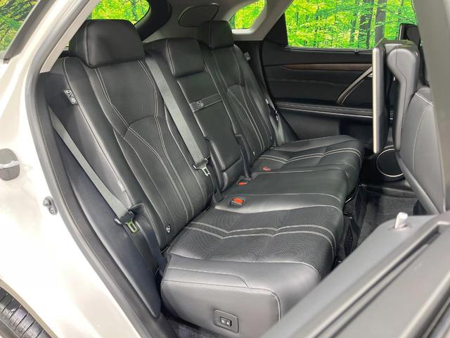 RX RX450h バージョンL 禁煙車 サンルーフ 純正12型ナビ 全周囲カメラ マークレビンソンサウンド レーダークルーズ 衝突被害軽減 電動リアゲート レザーシート 全席シートヒーター 前席シートエアコン コーナーセンサー(10枚目)