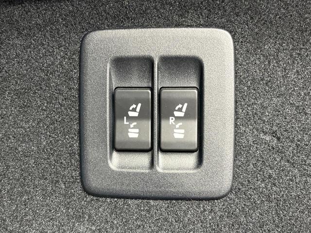 RX RX450h バージョンL 禁煙車 サンルーフ 純正12型ナビ 全周囲カメラ マークレビンソンサウンド レーダークルーズ 衝突被害軽減 電動リアゲート レザーシート 全席シートヒーター 前席シートエアコン コーナーセンサー(41枚目)