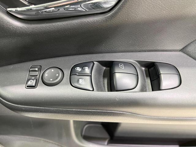 セレナ e-パワー ハイウェイスターV 禁煙車 後席モニター 純正10型ナビ 全周囲カメラ プロパイロット ブラインドスポットモニター 両側電動ドア リアオートエアコン LEDヘッドライト ETC 電動パーキングブレーキ オートライト(46枚目)