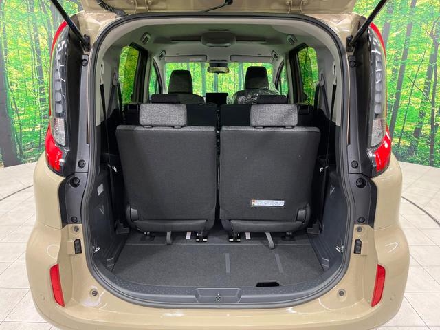 シエンタ ハイブリッドZ 登録済未使用車 10型ナビ 全周囲カメラ フルセグ 両側電動ドア ブラインドスポットモニター セーフティセンス レーダークルーズ レーンアシスト オートマチックハイビーム クリアランスソナー ETC(11枚目)