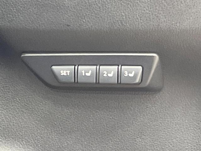 ＮＸ ＮＸ３００ｈ　Ｆスポーツ　禁煙車　サンルーフ　１０型ナビ　全周囲カメラ　ブラインドスポットモニター　電動リアゲート　シートベンチレーション　ステアリングヒーター　衝突軽減　レーダークルーズ　ＡＣ１００Ｖ電源　ＥＴＣ（27枚目）