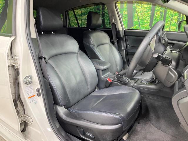 インプレッサスポーツハイブリッド ハイブリッド２．０ｉ－Ｓアイサイト　禁煙車　純正ナビ　バックカメラ　アイサイト　レーダークルーズ　ブラックレザーセレクション　レーンアシスト　シートヒーター　デジタルインナーミラー　純正１７インチＡＷ　フルセグ　Ｂｌｕｅｔｏｏｔｈ（8枚目）