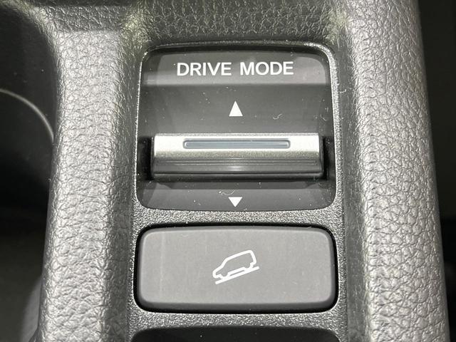 ヴェゼル ｅ：ＨＥＶ　Ｚ　禁煙車　９型ナビ　バックカメラ　ブラインドスポットモニター　電動リアゲート　アダプティブクルーズコントロール　ダウンヒルアシスト　ホンダセンシング　シートヒーター　クリアランスソナー　ＥＴＣ（8枚目）