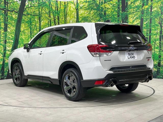 フォレスター ＳＴＩスポーツ　禁煙車　視界拡張　純正８型ナビ　フロント・サイド・バックカメラ　フルセグ　電動リアゲート　デジタルインナーミラー　レザーシート　全席シートヒーター　コーナーセンサー　ＬＥＤヘッド　ＥＴＣ（26枚目）