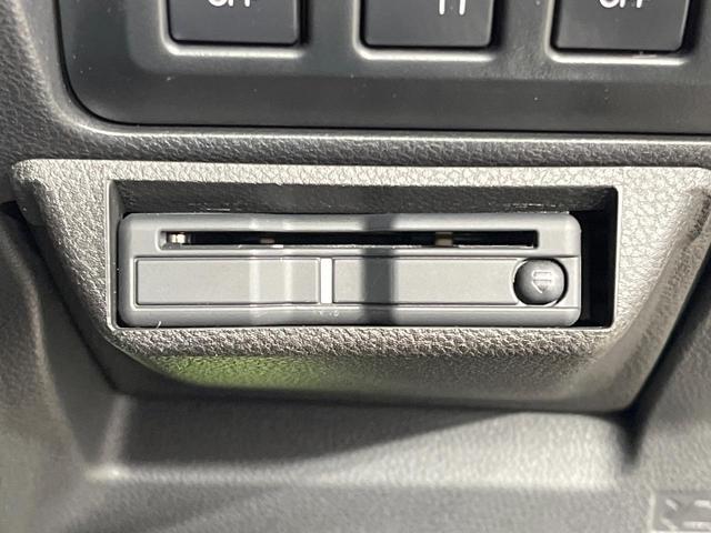 フォレスター ＳＴＩスポーツ　禁煙車　視界拡張　純正８型ナビ　フロント・サイド・バックカメラ　フルセグ　電動リアゲート　デジタルインナーミラー　レザーシート　全席シートヒーター　コーナーセンサー　ＬＥＤヘッド　ＥＴＣ（41枚目）