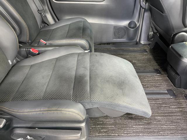 アルファード ２．５Ｓ　タイプゴールドＩＩ　禁煙車　サンルーフ　モデリスタエアロ　９型ナビ　バックカメラ　両側電動ドア　電動リアゲート　セーフティセンス　レーダークルーズ　レーンアシスト　オートマチックハイビーム　クリアランスソナー　ＥＴＣ（29枚目）