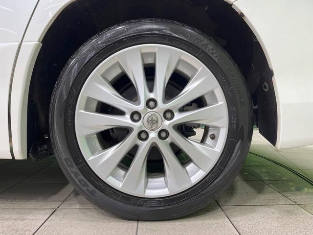 ヴェルファイア ２．４Ｚ　プラチナムセレクション　禁煙車　純正ナビ　バックカメラ　両側電動ドア　電動リアゲート　デジタルインナーミラー　クリアランスソナー　ＨＩＤヘッド　オートライト　純正１８インチＡＷ　オットマン　プライバシーガラス　ＥＴＣ（22枚目）