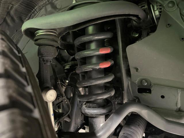 ランドクルーザープラド ＴＸ　Ｌパッケージ　マットブラックエディション　禁煙車　９型ナビ　全周囲カメラ　フルセグ　黒革シート　シートベンチレーション　パワーシート　セーフティセンス　レーダークルーズ　レーンアシスト　オートマチックハイビーム　クリアランスソナー　ＥＴＣ（20枚目）