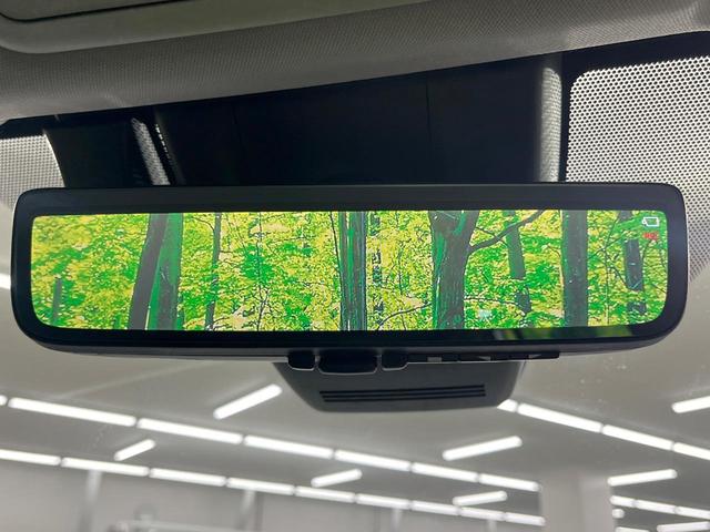 ＲＡＶ４ Ｇ　Ｚパッケージ　禁煙車　ＴＲＤフルエアロ　純正１０型ナビ　全周囲カメラ　デジタルインナーミラー　電動リアゲート　レーダークルーズ　ブラインドスポットモニター　前席シートエアコン　パワーシート　ＨＤＭＩ　純正１９ＡＷ（6枚目）