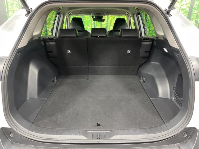ＲＡＶ４ Ｇ　Ｚパッケージ　禁煙車　ＴＲＤフルエアロ　純正１０型ナビ　全周囲カメラ　デジタルインナーミラー　電動リアゲート　レーダークルーズ　ブラインドスポットモニター　前席シートエアコン　パワーシート　ＨＤＭＩ　純正１９ＡＷ（10枚目）