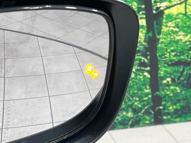 セレナ ハイウェイスターＶ　禁煙車　後席モニター　純正１０型ナビ　全方位カメラ　プロパイロット　デジタルインナーミラー　ブラインドスポットモニター　両側電動ドア　後席エアコン　コーナーセンサー　車線逸脱防止　ＬＥＤヘッドライト（36枚目）