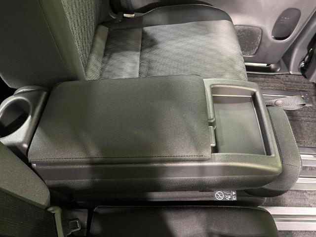 セレナ ハイウェイスターＶ　禁煙車　後席モニター　純正１０型ナビ　全方位カメラ　プロパイロット　デジタルインナーミラー　ブラインドスポットモニター　両側電動ドア　後席エアコン　コーナーセンサー　車線逸脱防止　ＬＥＤヘッドライト（58枚目）