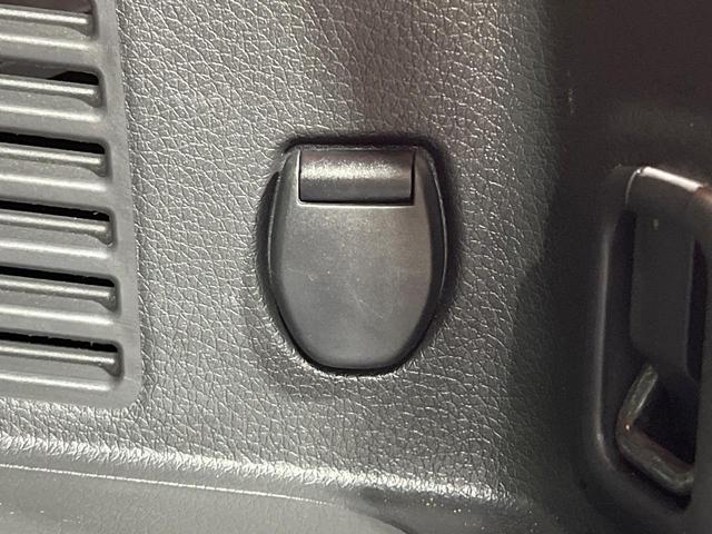 エクストレイル ２０Ｘ　エクストリーマーＸ　禁煙車　純正ＳＤナビ　全周囲カメラ　フルセグ　プロパイロット　デジタルインナーミラー　電動リアゲート　コーナーセンサー　ＬＥＤヘッド　ルーフレール　ＥＴＣ　純正１８インチアルミ　オートハイビーム（47枚目）