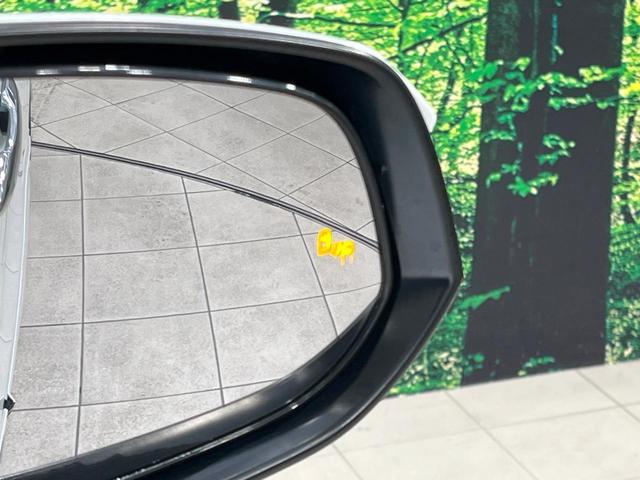 �y�u���C���h�X�|�b�g���j�^�[�z���s���A�h�A�~���[�̎��p�ɂȂ�₷���ӏ��Ɍ㑱�Ԃ��ڋ߂���ƃT�C�h�~���[�̃����Y�Ɍx����\���I�h���C�o�[�ɒ��ӊ��N�����Ă���܂��B