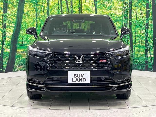 ヴェゼル e:HEV RS 登録済未使用車 プレミアムオーディオ 純正9型ナビ 全周囲カメラ レーダークルーズ 電動リアゲート ブラインドスポット ハーフレザーシート コーナーセンサー LEDヘッド ETC2.0 純正AW(11枚目)