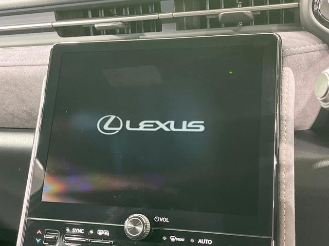 ＬＢＸ クール　禁煙車　純正９型ナビ　全周囲カメラ　フルセグ　セーフティシステムプラス　ブラインドスポットモニター　アドバンスドパーク　アドバンスドドライブ　ヘッドアップディスプレイ　電動リアゲート　シートヒーター（3枚目）