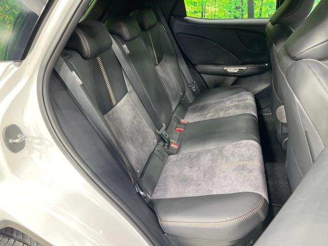 ＬＢＸ クール　禁煙車　純正９型ナビ　全周囲カメラ　フルセグ　セーフティシステムプラス　ブラインドスポットモニター　アドバンスドパーク　アドバンスドドライブ　ヘッドアップディスプレイ　電動リアゲート　シートヒーター（10枚目）