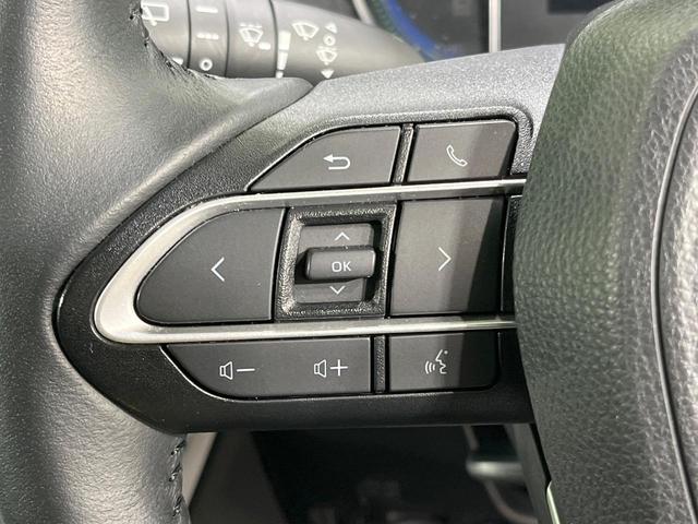 ヴォクシー ハイブリッドＳ－Ｚ　禁煙車　後席モニター　純正１０型ナビ　快適利便ＰＫＧ　全席シートヒーター　ユニバーサルステップ　電動リアゲート　両側電動ドア　レーダークルーズ　オットマン　１００Ｖ電源　衝突被害軽減（48枚目）