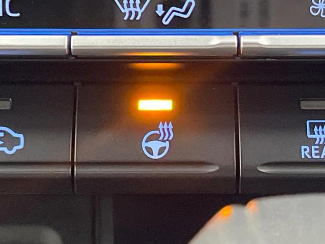 ヴォクシー ハイブリッドＳ－Ｚ　禁煙車　後席モニター　純正１０型ナビ　快適利便ＰＫＧ　全席シートヒーター　ユニバーサルステップ　電動リアゲート　両側電動ドア　レーダークルーズ　オットマン　１００Ｖ電源　衝突被害軽減（71枚目）