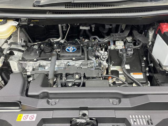 ヴォクシー ハイブリッドＳ－Ｚ　禁煙車　後席モニター　純正１０型ナビ　全方位カメラ　快適利便パッケージ　トヨタチームメイト　電動リアゲート　レーダークルーズ　ブラインドスポットモニター　ＡＣ１００Ｖ　シートヒーター　両側電動ドア（18枚目）