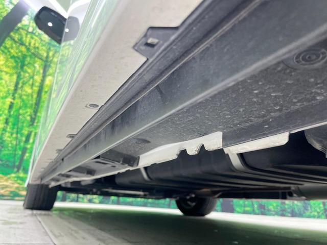 ヴォクシー ハイブリッドＳ－Ｚ　禁煙車　後席モニター　純正１０型ナビ　全方位カメラ　快適利便パッケージ　トヨタチームメイト　電動リアゲート　レーダークルーズ　ブラインドスポットモニター　ＡＣ１００Ｖ　シートヒーター　両側電動ドア（35枚目）