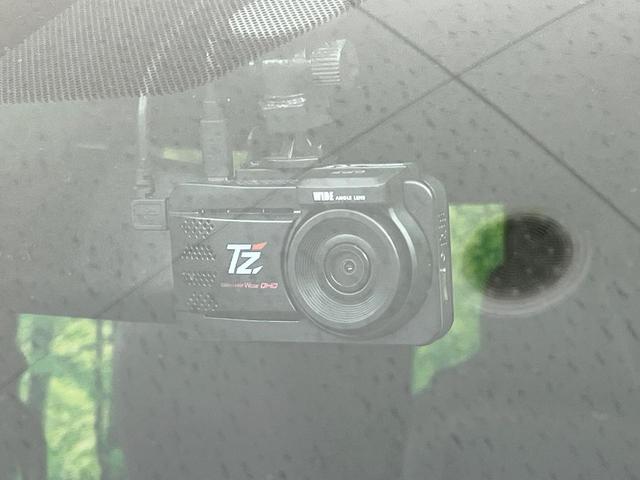 ヴォクシー ハイブリッドＳ－Ｚ　禁煙車　後席モニター　純正１０型ナビ　全方位カメラ　快適利便パッケージ　トヨタチームメイト　電動リアゲート　レーダークルーズ　ブラインドスポットモニター　ＡＣ１００Ｖ　シートヒーター　両側電動ドア（75枚目）