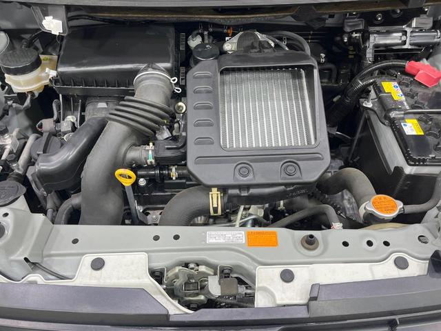 ルーミー カスタムＧ－Ｔ　禁煙車　ＳＤナビ　全周囲カメラ　両側電動ドア　レーダークルーズ　衝突被害軽減　コーナーセンサー　ＬＥＤヘッド　ＥＴＣ　純正１５インチアルミ　オートハイビーム　車線逸脱警報　オートライト　スマートキー（18枚目）