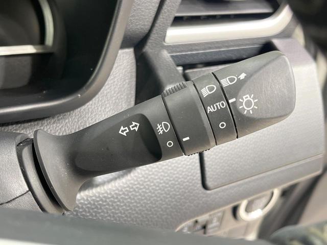 ルーミー カスタムＧ－Ｔ　禁煙車　ＳＤナビ　全周囲カメラ　両側電動ドア　レーダークルーズ　衝突被害軽減　コーナーセンサー　ＬＥＤヘッド　ＥＴＣ　純正１５インチアルミ　オートハイビーム　車線逸脱警報　オートライト　スマートキー（43枚目）