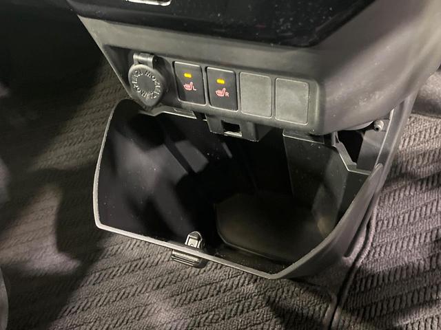 ルーミー カスタムＧ－Ｔ　禁煙車　ＳＤナビ　全周囲カメラ　両側電動ドア　レーダークルーズ　衝突被害軽減　コーナーセンサー　ＬＥＤヘッド　ＥＴＣ　純正１５インチアルミ　オートハイビーム　車線逸脱警報　オートライト　スマートキー（49枚目）