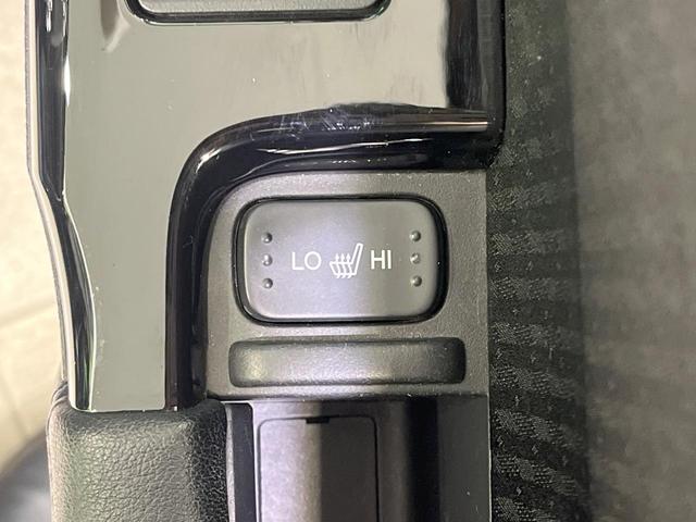 オデッセイハイブリッド e:HEVアブソルート 禁煙車 後席モニター 純正11型ナビ 全周囲カメラ フルセグ 両側電動ドア ブラインドスポットモニター ホンダセンシング コーナーセンサー パワーシート LEDヘッド 純正17インチアルミ ETC(32枚目)