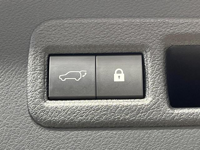 ＮＸ ＮＸ３００　Ｆスポーツ　禁煙車　純正９型ナビ　バックカメラ　フルセグ　セーフティセンス　電動リアゲート　白革シート　シートベンチレーション　コーナーセンサー　スマートキー　ＬＥＤヘッド　ＥＴＣ２．０　純正１８インチアルミ（40枚目）