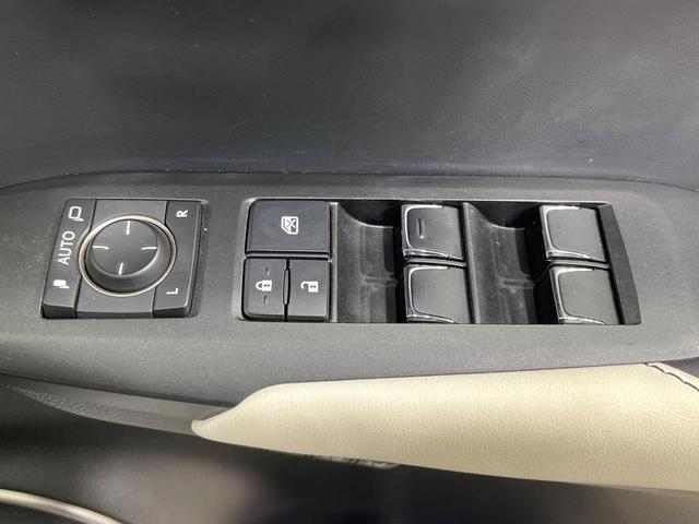 ＮＸ ＮＸ３００　Ｆスポーツ　禁煙車　純正９型ナビ　バックカメラ　フルセグ　セーフティセンス　電動リアゲート　白革シート　シートベンチレーション　コーナーセンサー　スマートキー　ＬＥＤヘッド　ＥＴＣ２．０　純正１８インチアルミ（42枚目）