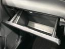 プレミアムＧ　ＨＥＶ　禁煙車　全周囲カメラ　９型ディスプレイオーディオ　衝突被害軽減　レーダークルーズ　シートヒーター　ハーフレザーシート　コーナーセンサー　スマートキー　ＬＥＤヘッド　オートハイビーム　オートエアコン（48枚目）