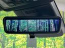 ヴォクシー ハイブリッドＳ－Ｚ　禁煙車　フリップダウンモニター　純正１０型ナビ　バックカメラ　両側電動ドア　電動リアゲート　デジタルインナーミラー　快適利便ＰＫＧ　セーフティセンス　レーダークルーズ　３眼ＬＥＤライト　ＥＴＣ（7枚目）