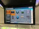 ヴォクシー ＺＳ　煌　禁煙車　後席モニター　１０型ＢＩＧＸ　フルセグ　バックカメラ　両側電動スライド　ＬＥＤヘッド　フォグランプ　純正１６インチアルミ　ＥＴＣ　アイドリングストップ　ＤＶＤ再生　オートライト　オートエアコン（3枚目）