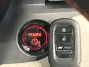 ｅ：ＨＥＶ　ＰＬａＹ　禁煙車　サンルーフ　純正９型ナビ　全周囲カメラ　フルセグ　電動リアゲート　ホンダセンシング　レーダークルーズ　ブラインドスポットモニター　シートヒーター　ＥＴＣ　ＬＥＤライト　純正ＡＷ（61枚目）