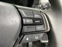 WR-V Z 禁煙車 ホンダセンシング レーダークルーズ ハーフレザーシート クリアランスソナー スマートキー LEDヘッド オートハイビーム オートライト オートエアコン(4枚目)