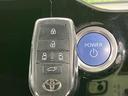 ハイブリッドＳ－Ｚ　禁煙車　後席モニター　純正１０型ナビ　快適利便ＰＫＧ　全席シートヒーター　ユニバーサルステップ　電動リアゲート　両側電動ドア　レーダークルーズ　オットマン　１００Ｖ電源　衝突被害軽減（52枚目）