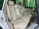 後部座席も気になるようなキズ・汚れやへたり等、大きなダメージはなく、良好な状態です。