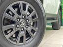【純正１８インチアルミホイール】外観にマッチした純正アルミホイールを装着しております。各種社外アルミホイールや、スタッドレスタイヤも取扱いしております。是非ご相談ください♪